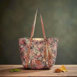 Patricia Nash Benvenuto Metallic Paisley And Floral Tooled Leather Large Tote.